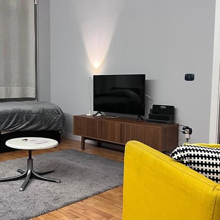 Domi Apartments Wellness Помпей Екстериор снимка