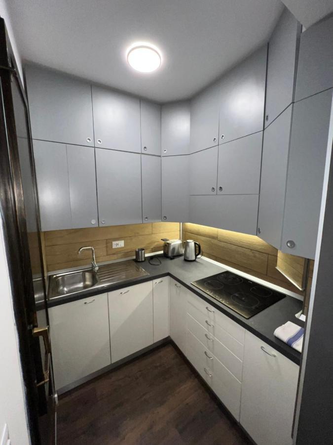 Domi Apartments Wellness Помпей Екстериор снимка