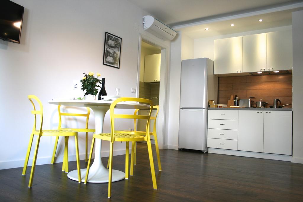 Domi Apartments Wellness Помпей Стая снимка
