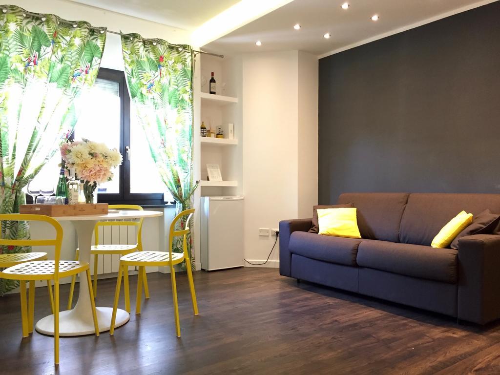 Domi Apartments Wellness Помпей Екстериор снимка