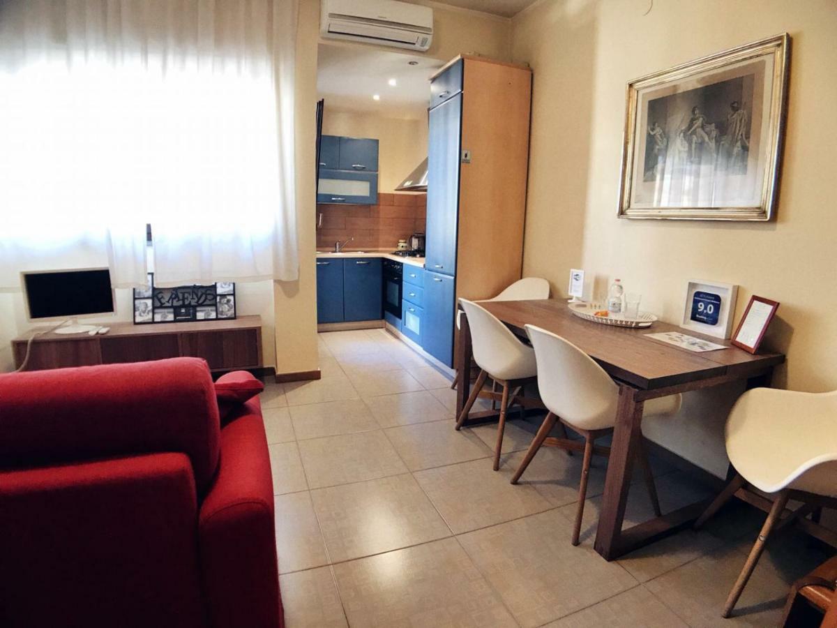 Apartment Pompei Wellness Стая снимка